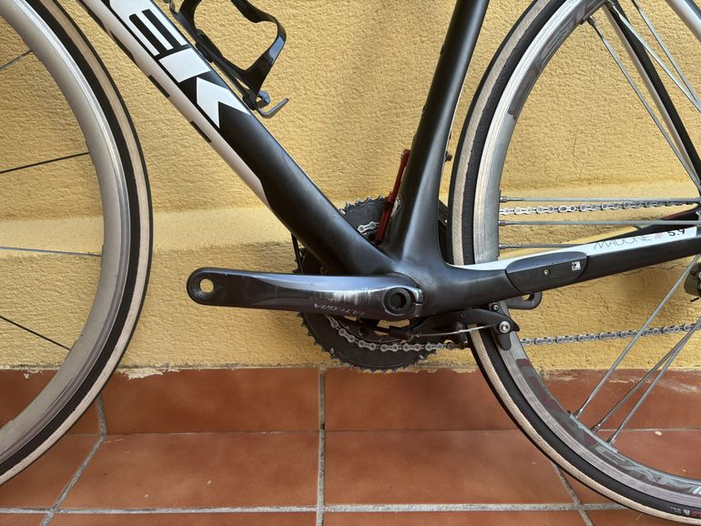 Used Trek Madone Shimano Ultegra 2014 Road & Gravel, White — image 5 of 14