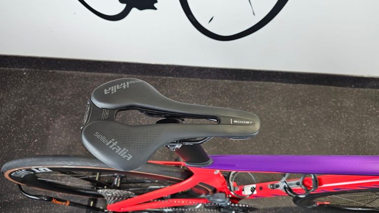 Used Canyon Aeroad CF SLX 8 Disc eTap 2023 2023 Road & Gravel, Black — image 17 of 22