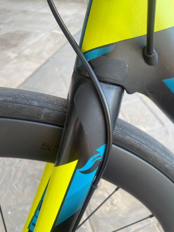 Used Giant Defy Shimano Ultegra 2017 Road & Gravel, Negro — image 6 of 7