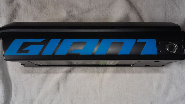 Used Giant Road-E+ 1 2018 2018 Road & Gravel, Black — image 14 of 16