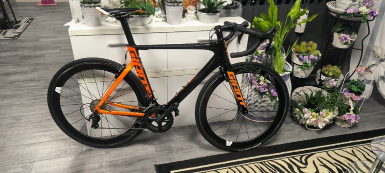 Used Giant Propel Advanced 1 2017 2017 Road & Gravel, Orange — image 2 of 2