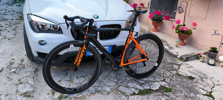 Used Giant Propel Advanced 1 2017 2017 Road & Gravel, Orange — image 1 of 2