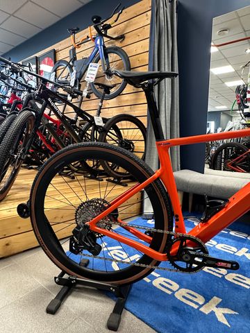 Używany 3T SRAM Rival eTap AXS 2026 Road & Gravel — zdjęcie 4 z 7
