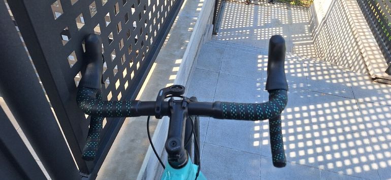 Brugt Bianchi Sprint Ultegra 2021 2021 Road & Gravel — billede 5 af 9