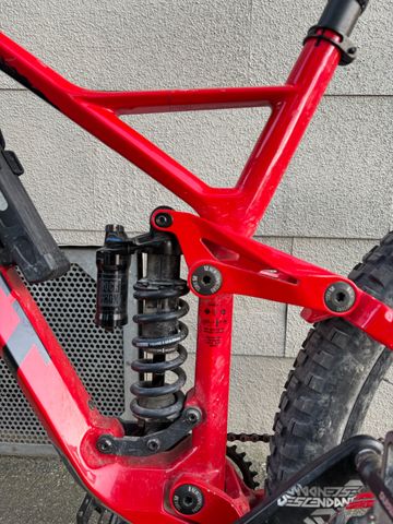 Ghost SLAMR 6.9 LC 2019 2019 Mountainbike usato, Rosso — immagine 4 di 12