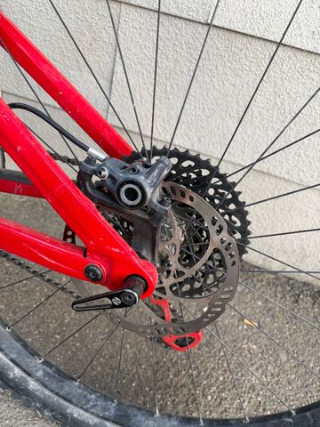 Ghost SLAMR 6.9 LC 2019 2019 Mountainbike usato, Rosso — immagine 10 di 12