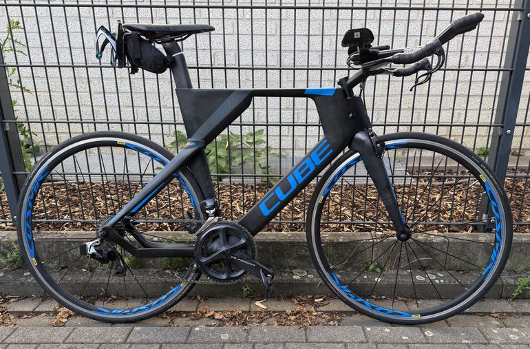 Used CUBE AERIUM Race 2018 2018 Road & Gravel, Azul — image 2 of 5