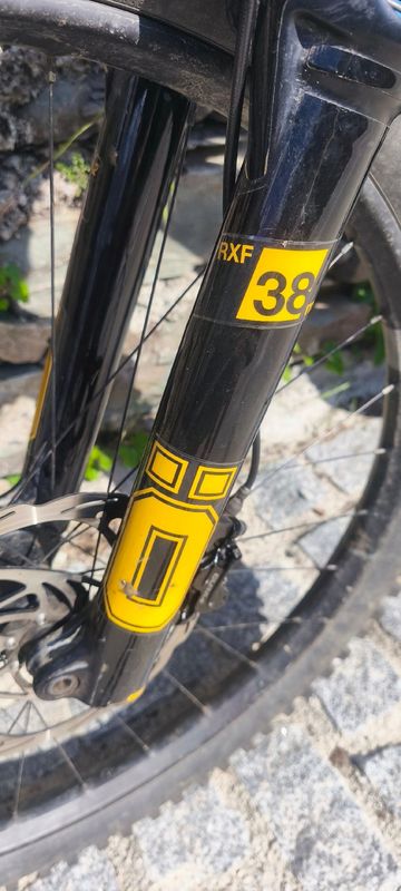 Używany UNNO Mith Factory 2024 2024 Mountainbike — zdjęcie 5 z 7