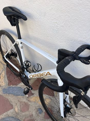 Used Orbea ORCA M20iTEAM 2025 2025 Road & Gravel, White — image 5 of 7