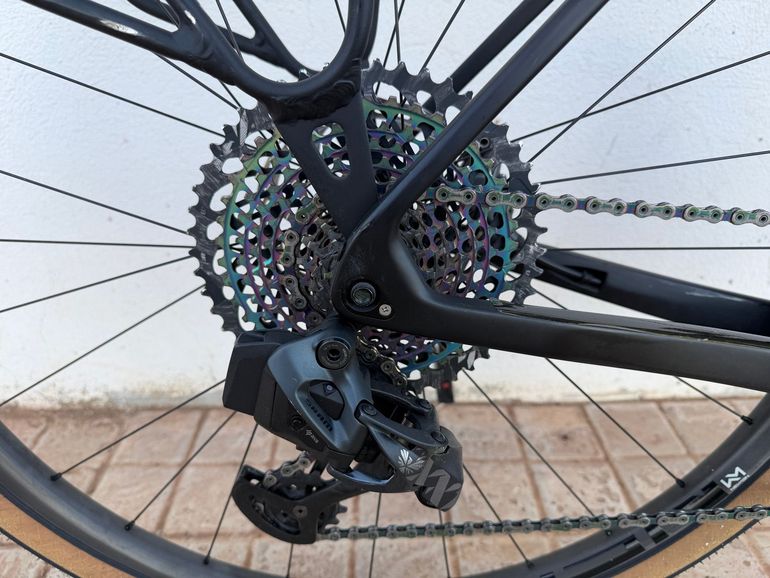 Used CUBE NUROAD HYBRID C:62 SRAM Force eTap AXS 2021 Road & Gravel — image 10 of 11