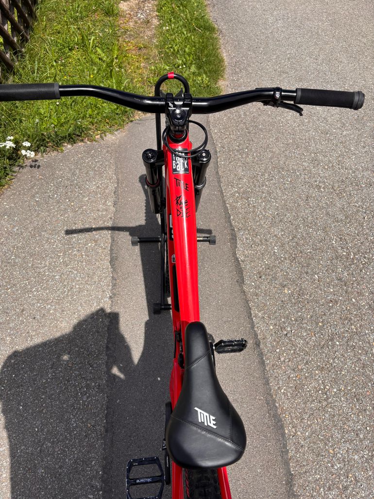 Used Santa Cruz 5010 Single Speed / Fixed Gear 2023 Mountainbike, Red — image 5 of 14