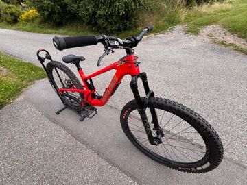 Used Santa Cruz 5010 Single Speed / Fixed Gear 2023 Mountainbike, Red — image 13 of 14