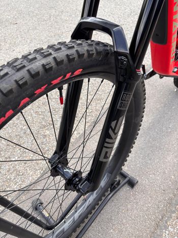 Used Santa Cruz 5010 Single Speed / Fixed Gear 2023 Mountainbike, Red — image 2 of 14
