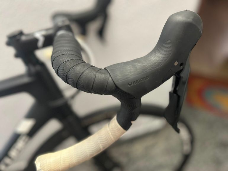 Used CUBE ATTAIN GTC SL Disc 2019 2019 Road & Gravel, Black — image 10 of 18