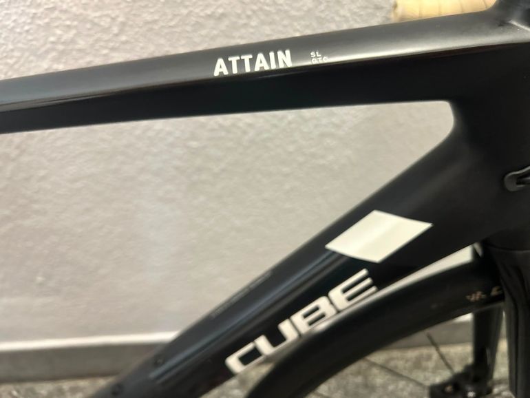 Used CUBE ATTAIN GTC SL Disc 2019 2019 Road & Gravel, Black — image 4 of 18