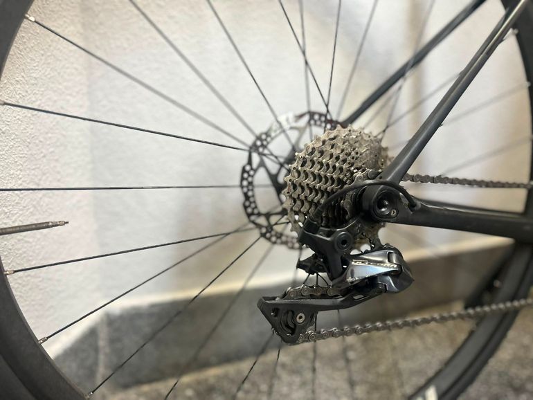 Used CUBE ATTAIN GTC SL Disc 2019 2019 Road & Gravel, Black — image 15 of 18