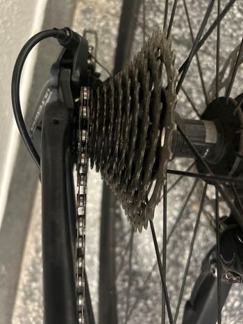 Used CUBE ATTAIN GTC SL Disc 2019 2019 Road & Gravel, Black — image 13 of 18