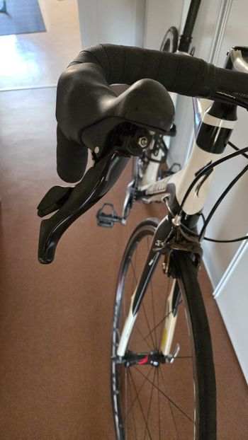 Used Specialized Roubaix SL2 Comp Full Carbon 2012 Road & Gravel, Blanco — image 10 of 10