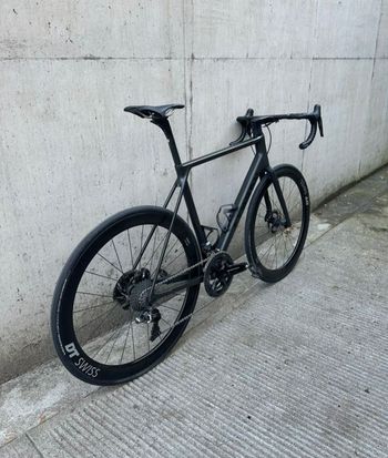 Used Canyon Ultimate Shimano Dura Ace Di2 2019 Road & Gravel — image 2 of 9