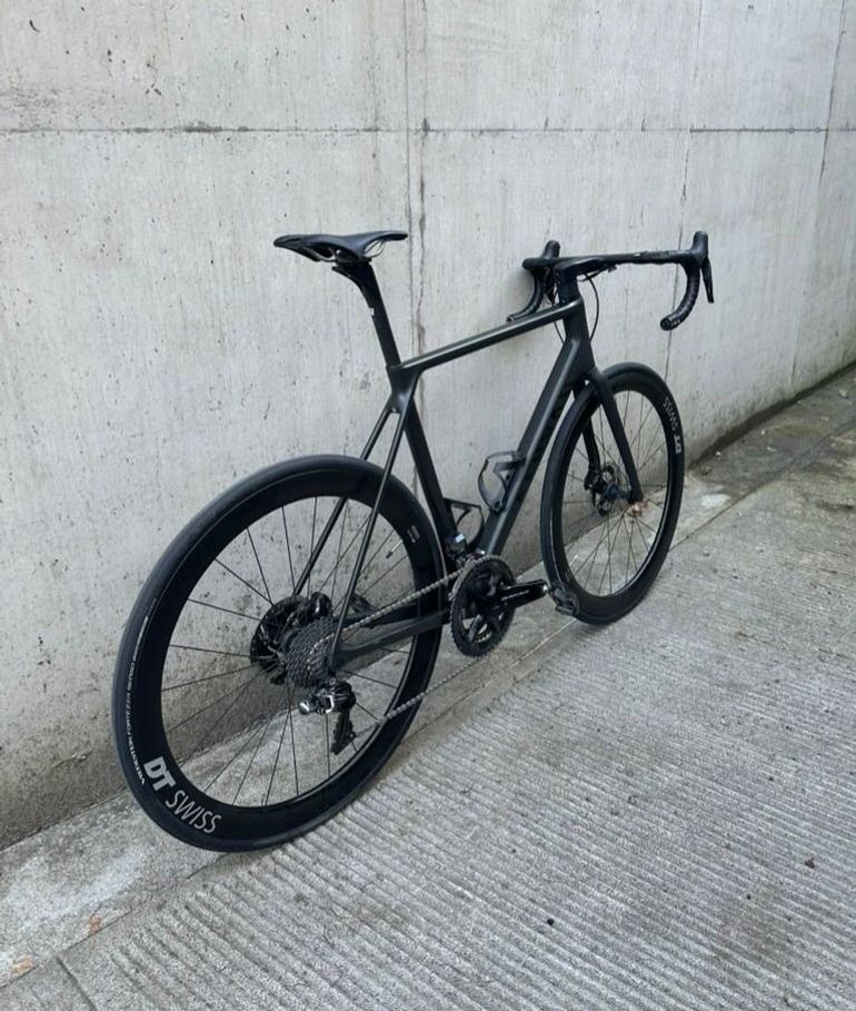 Used Canyon Ultimate Shimano Dura Ace Di2 2019 Road & Gravel — image 2 of 9