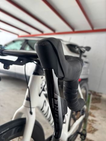 Used Canyon Ultimate CF SLX 8 Disc eTap 2022 2022 Road & Gravel, White — image 19 of 20