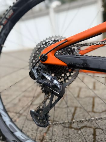 Used Santa Cruz HIGHTOWER X01 / Carbon CC / 29 2022 2022 Mountainbike, Orange, 29 — image 7 of 10