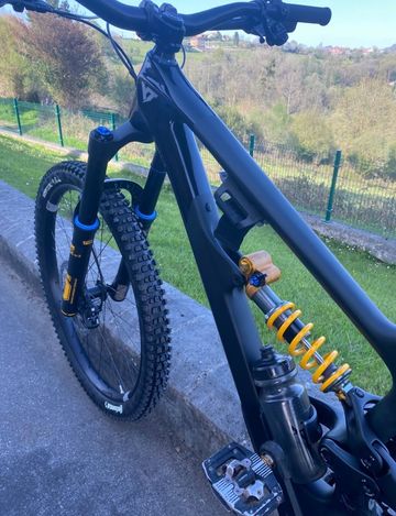 Brugt YT Industries Capra 29 CORE 3 CF 2025 2025 Mountainbike — billede 4 af 4