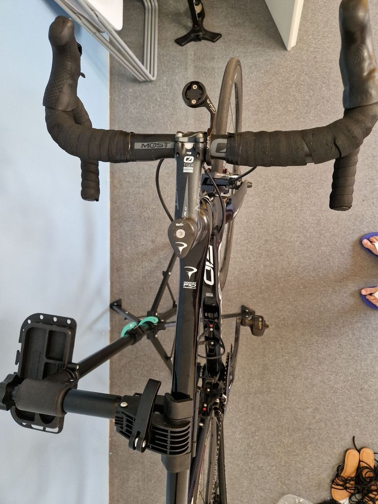 Used Pinarello Dogma Shimano Dura Ace 2018 Road & Gravel, Schwarz — image 6 of 10
