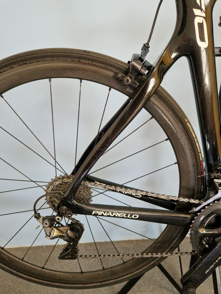 Used Pinarello Dogma Shimano Dura Ace 2018 Road & Gravel, Schwarz — image 9 of 10