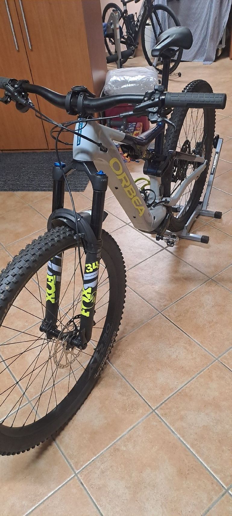 Used Orbea RISE H20 2024 2024 Mountainbike — image 1 of 4