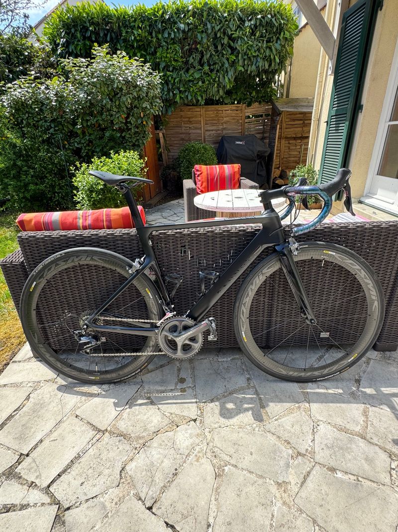 Used Canyon Aeroad CF SLX 6.0. - 2016 2016 Road & Gravel