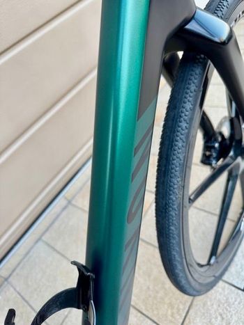 Used Canyon Grail CF SLX 8.0 Di2 2019 2019 Road & Gravel — image 7 of 10