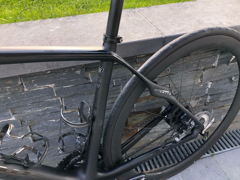 Used Specialized S-Works Roubaix SL4 Disc Di2 2015 2015 Road & Gravel, Black — image 1 of 21