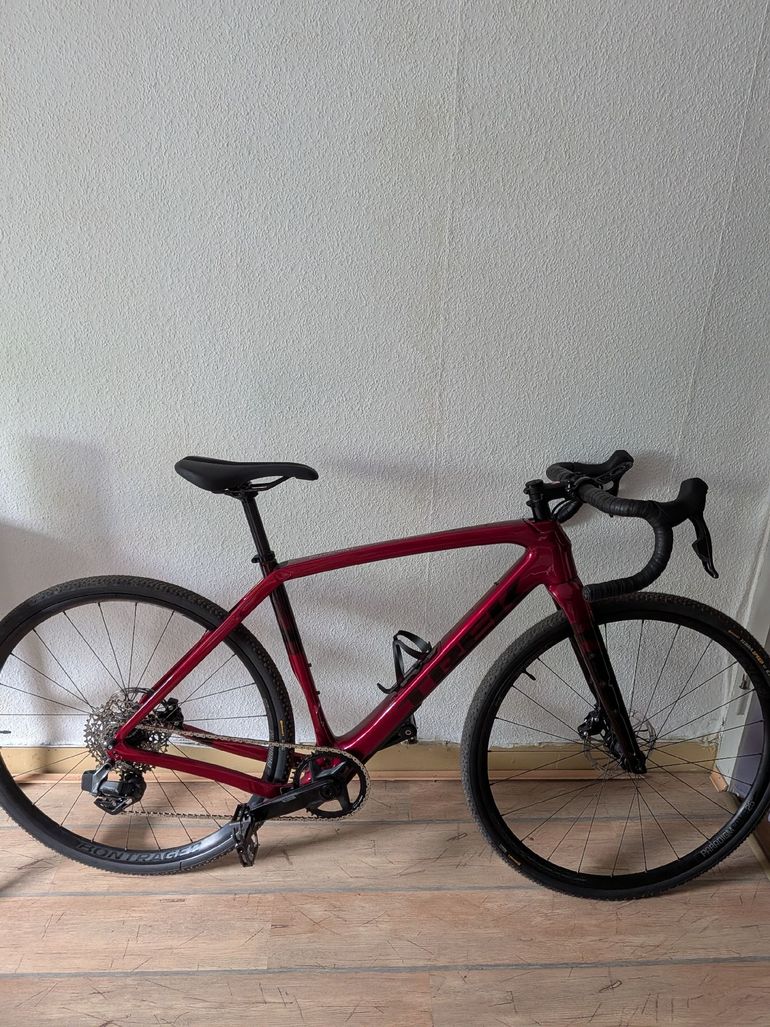 Used Trek Checkpoint SL 6 eTap 2023 2023 Road & Gravel, Rojo — image 2 of 3