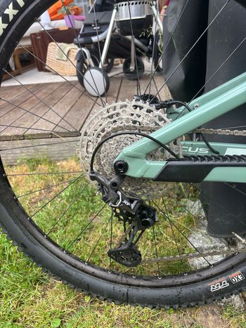 Used Focus THRON 6.9 2022 2022 Mountainbike — image 3 of 9