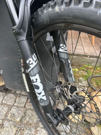 Used Focus THRON 6.9 2022 2022 Mountainbike — image 5 of 9