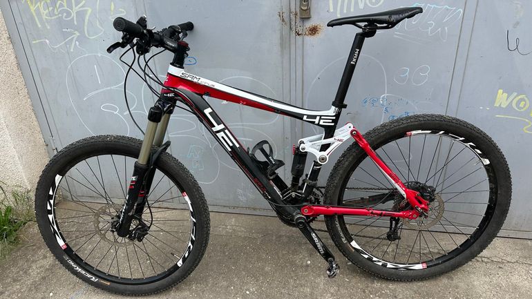Used 4ever 4ever Custom SRAM X9 2013 Mountainbike, Black — image 2 of 8
