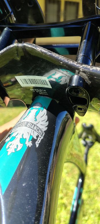 Used Bianchi Aquila Shimano Ultegra Di2 2017 Road & Gravel, Black — image 8 of 8