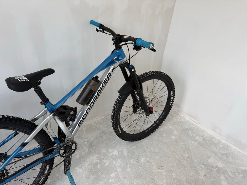 Used Mondraker SUPERFOXY 2023 2023 Mountainbike, Blue, 29 — image 4 of 7