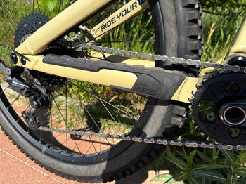 Used Dartmoor Superenduro S-duro PRO 2023 Mountainbike, White — image 18 of 19