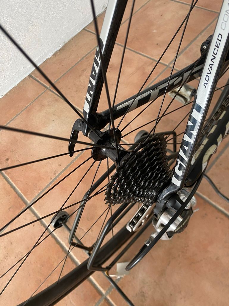 Used Giant Tcr Campagnolo Record 2017 Road & Gravel, Schwarz — image 3 of 6