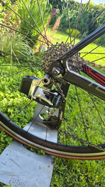 Specialized Tarmac Expert 2013 2013 Road & Gravel usato, Nero — immagine 5 di 6
