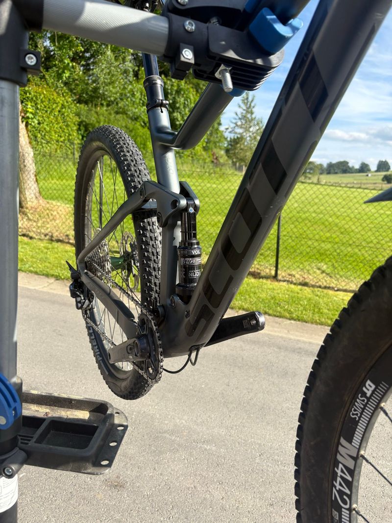 Used Scott Spark 910 2020 2020 Mountainbike, Light Gray, 29 — image 4 of 12