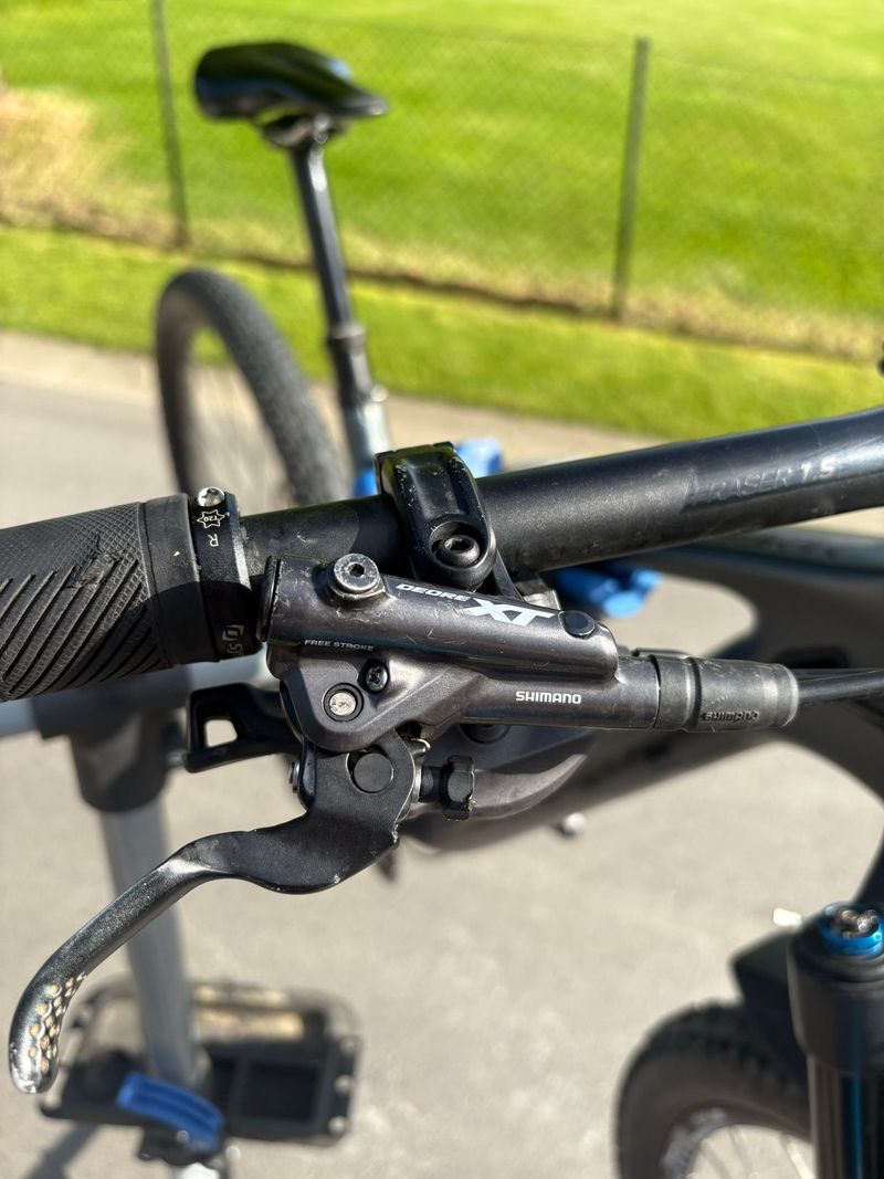 Used Scott Spark 910 2020 2020 Mountainbike, Light Gray, 29 — image 6 of 12