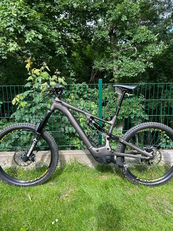 Used Specialized Turbo Kenevo Comp 2021 2021 Mountainbike, Grün, 27.5 — image 4 of 9