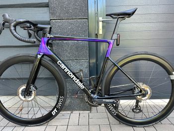 Used Cannondale SuperSix EVO Shimano Ultegra Di2 2024 Road & Gravel, Schwarz — image 8 of 10