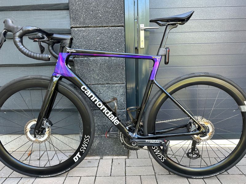 Used Cannondale SuperSix EVO Shimano Ultegra Di2 2024 Road & Gravel, Black — image 8 of 10