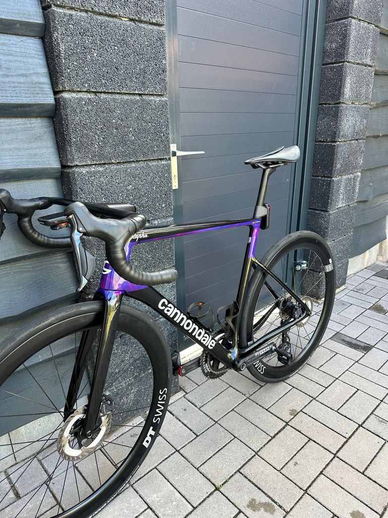 Used Cannondale SuperSix EVO Shimano Ultegra Di2 2024 Road & Gravel, Schwarz — image 9 of 10