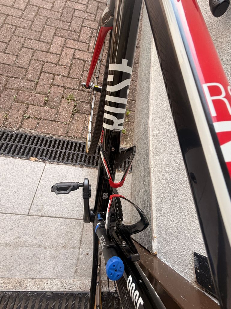 Used Rose XEON RS ULTEGRA 2015 Road & Gravel, Schwarz — image 4 of 9