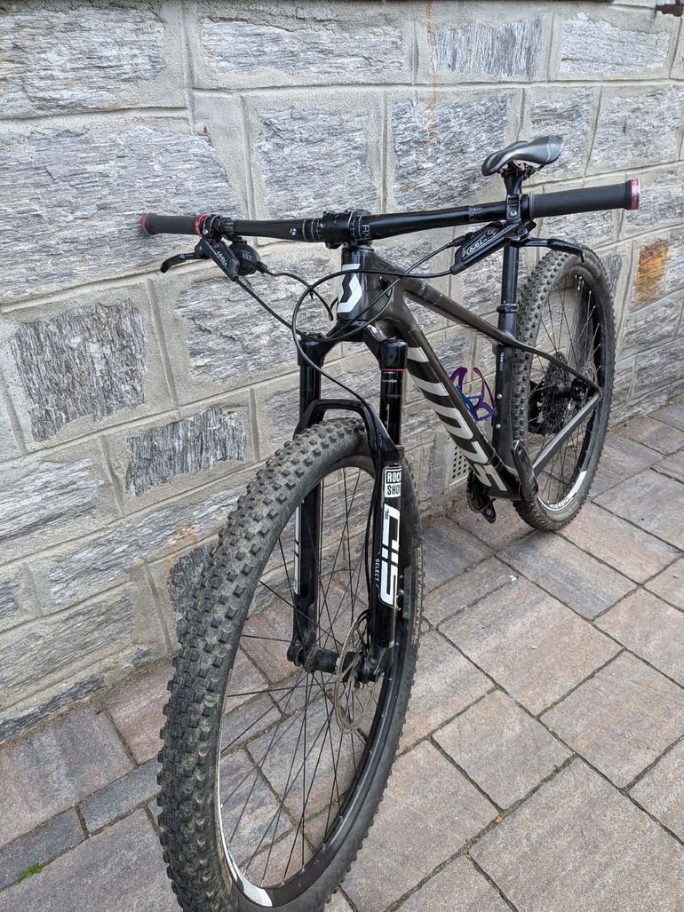 Used Scott Scale RC Team Issue AXS 2022 2022 Mountainbike, Light Gray — image 3 of 6